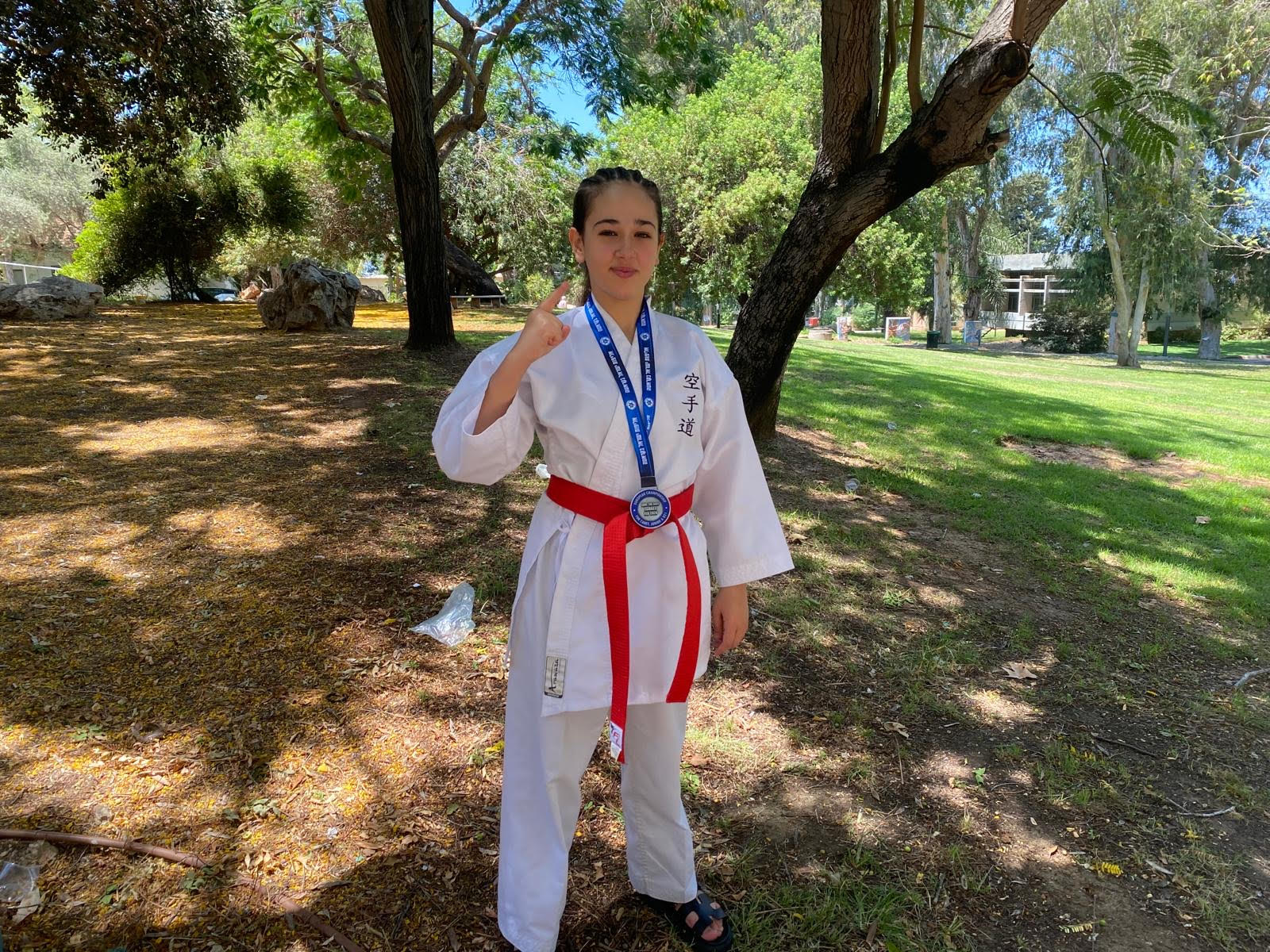 ابطال وبطلات مدرسة حسني عرار للكراتيه يشاركون في بطولة اسرائيل للكراتيه للعام 2025